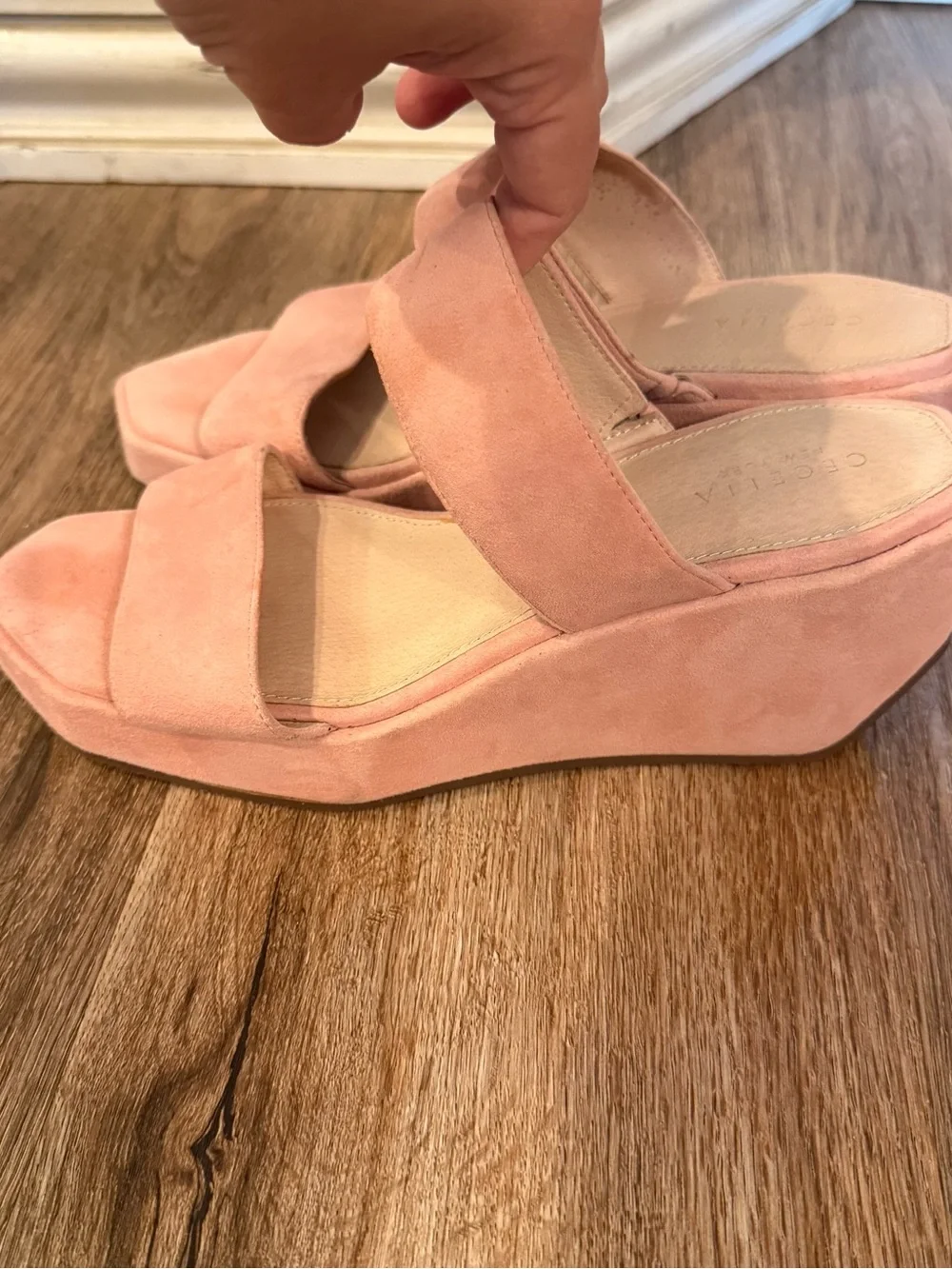 Cecelia New York Baily Sandals Suede Pink Wedges Straps Anthropologie Sz 8.5